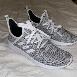 NEW adidas cloudfoam tennis shoes